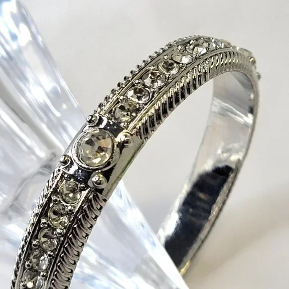 Silver Bangle with Crystals - Picture 4 of 15